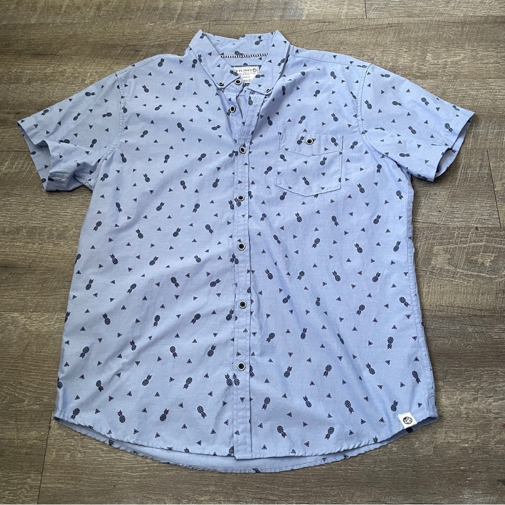 Free Planet Light Blue‎ Casual Button Down Shirt size XL